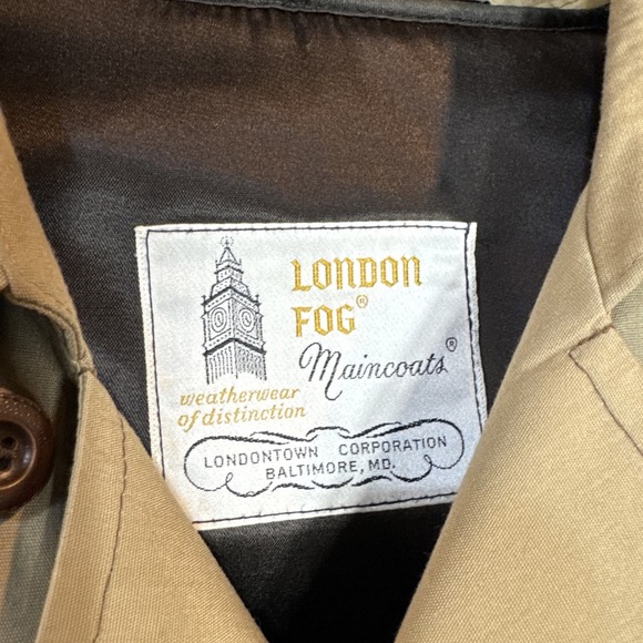 London‎ Fog Maincoats Sz 44 R  Men's Classic Tan/Khaki Trench Coat W/Lining Vtg - Picture 2 of 16